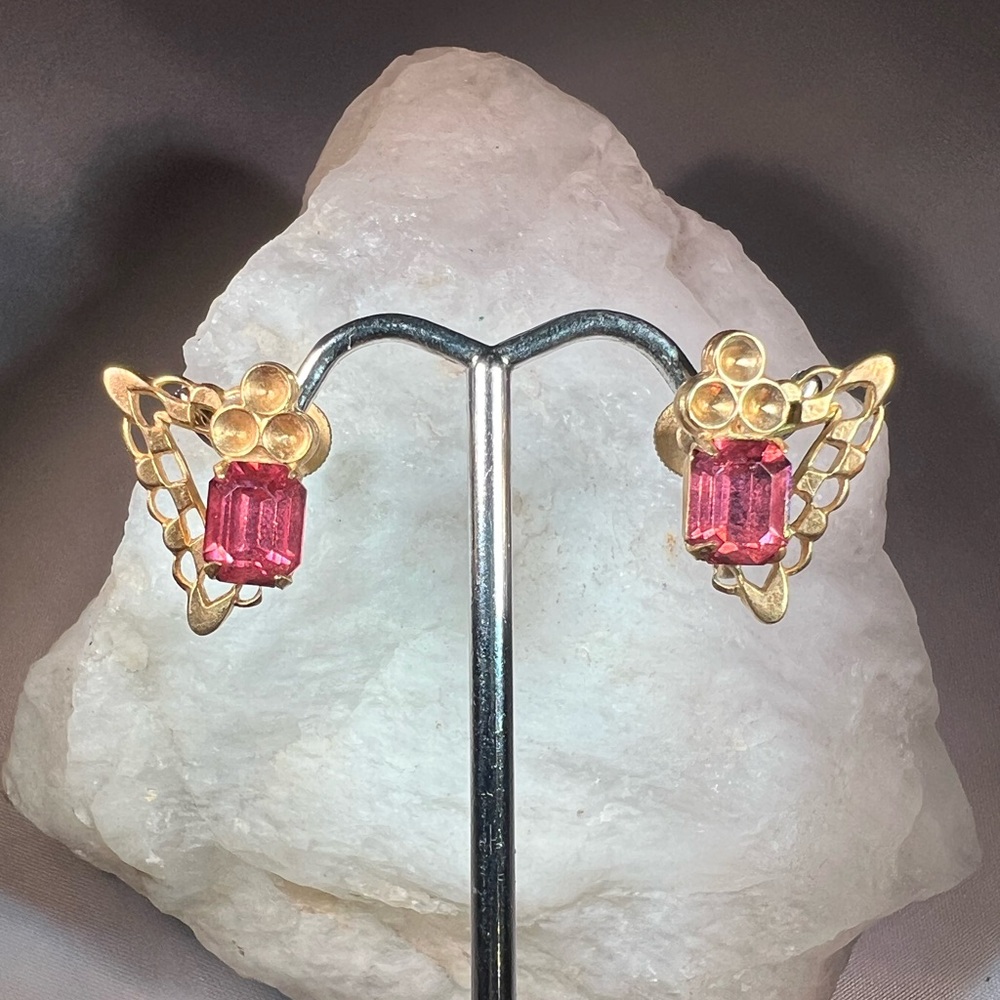 Vintage Art Deco Brass Gold Pink Paste Floral Screw Back Earrings - Emerald Cut